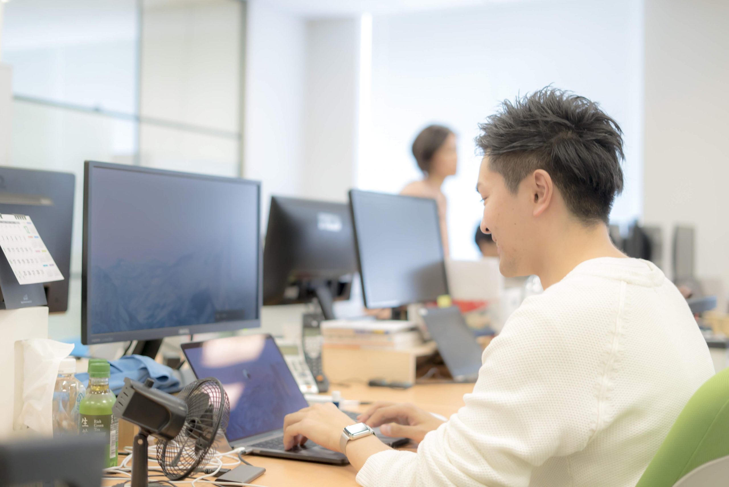 広告チーム インターン