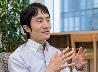 アドバイザー 中村 研太